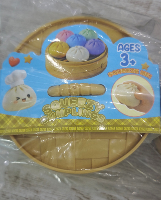 Squeeze or Squeaker Toys — recalled squeeze or squeaker toys (photo 2)