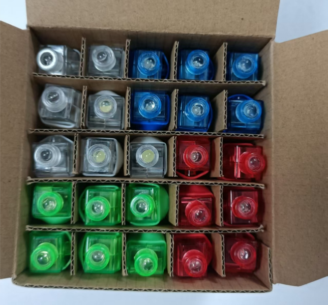 Cade California Electronic Lights & Accessories — recalled lights & accessories (photo 3)