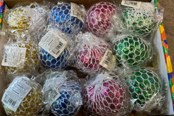 ABC Trading Squeeze or Squeaker Toys — recalled squeeze or squeaker toys (photo 4)