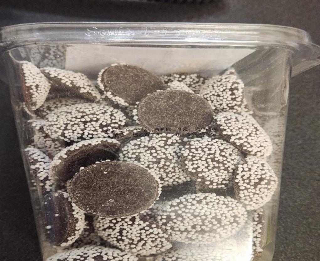 Wegmans Candy & chocolate — recalled candy & chocolate (photo 3)